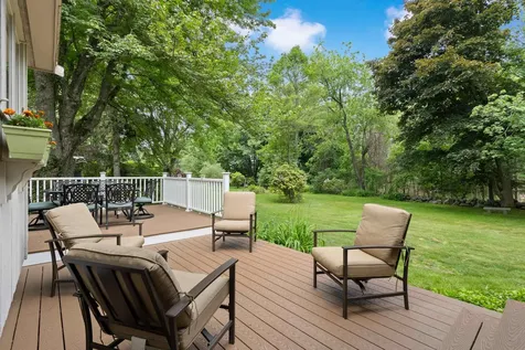 13 William Circle Stratham NH 03885
