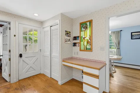13 William Circle Stratham NH 03885