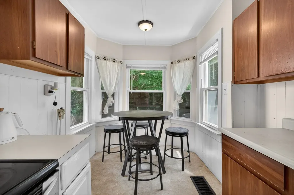 560 Sunapee Street Newport NH 03773