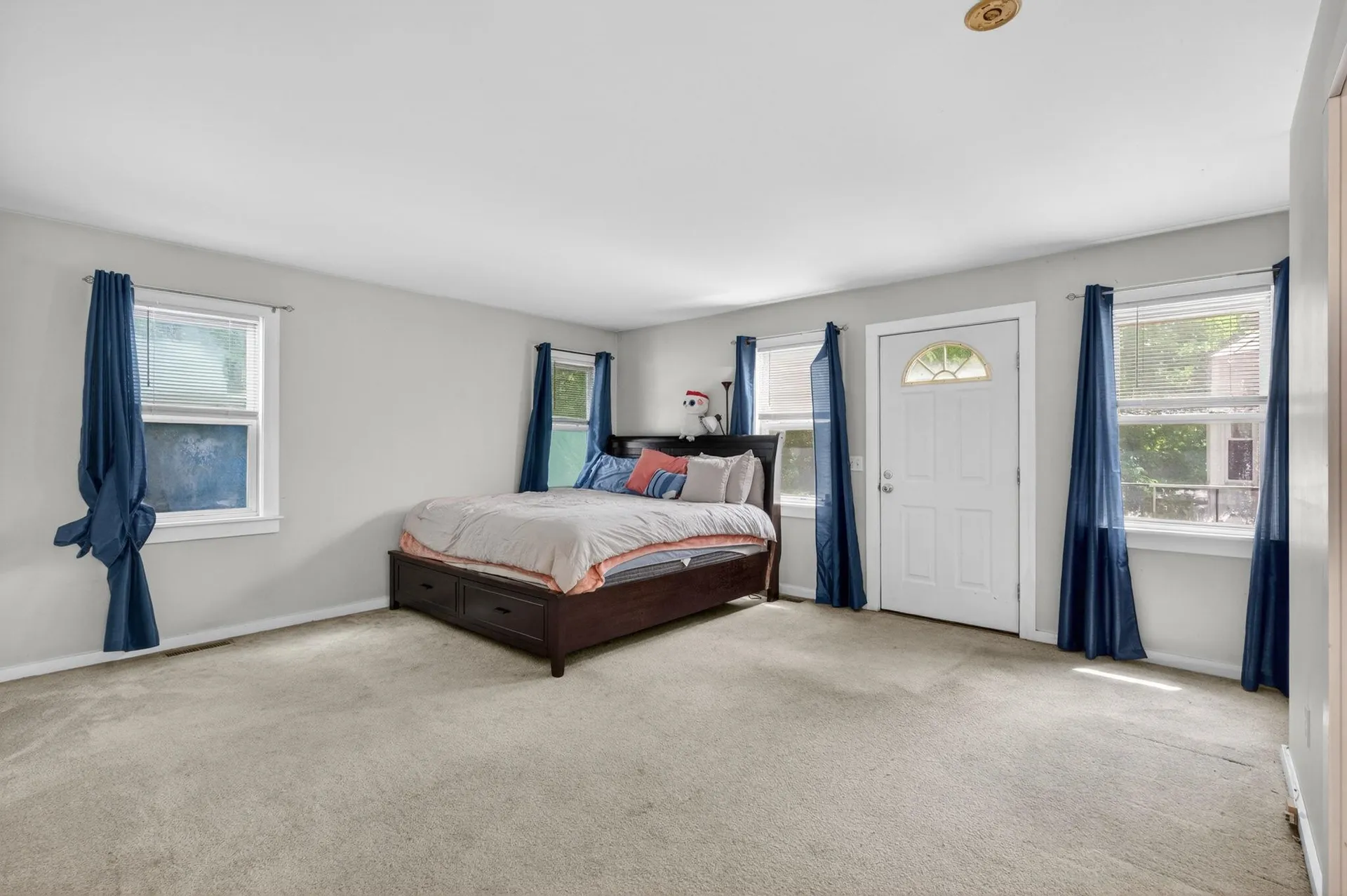 560 Sunapee Street Newport NH 03773