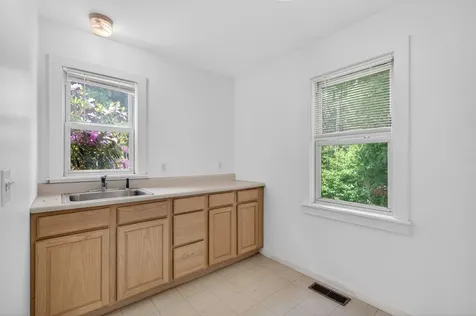 560 Sunapee Street Newport NH 03773