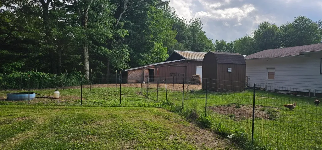 1745 Vt Route 100 Lowell VT 05847