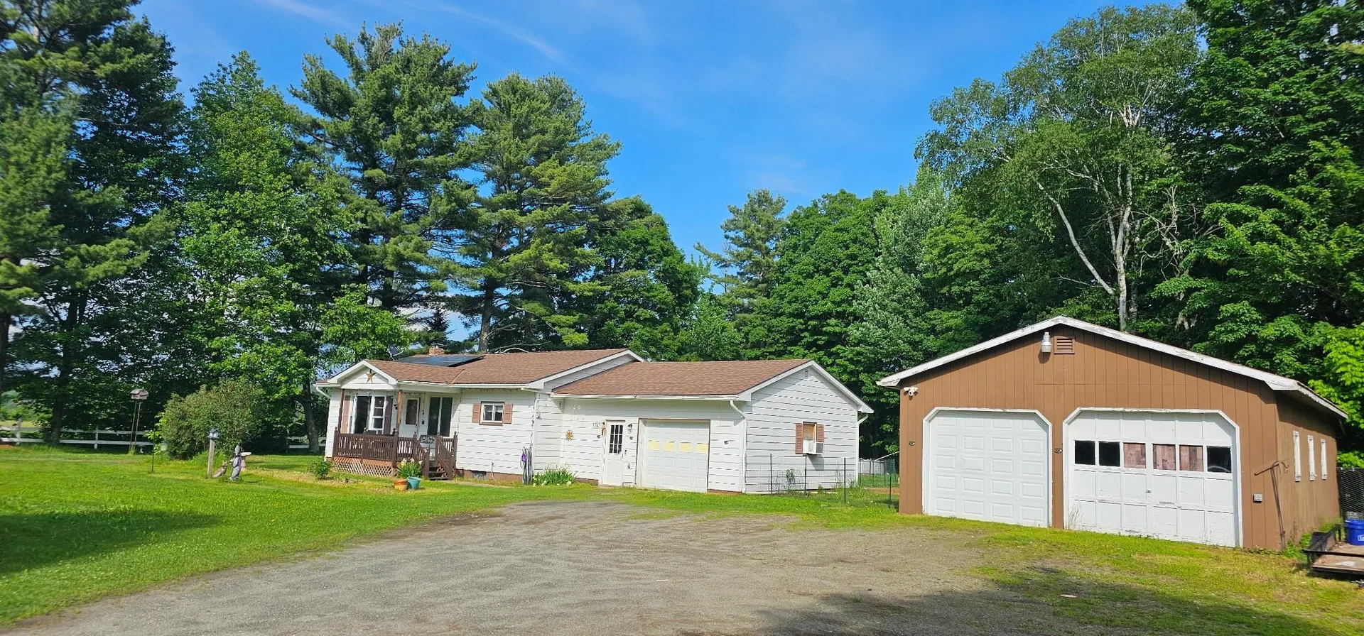 1745 Vt Route 100 Lowell VT 05847