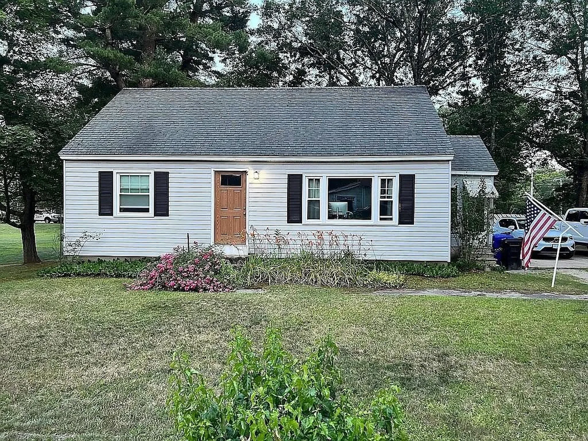 Hudson NH, 1 Philbrick Street