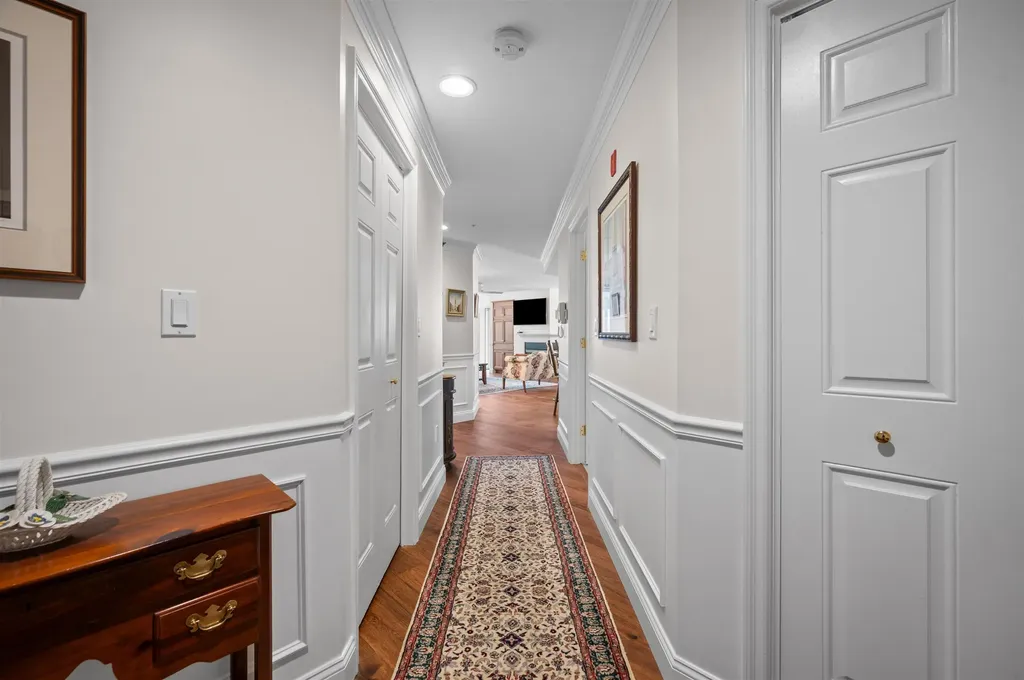 4 Sterling Hill Lane Exeter NH 03833
