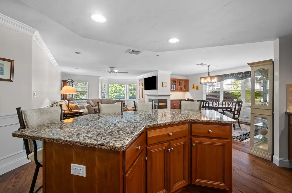 4 Sterling Hill Lane Exeter NH 03833