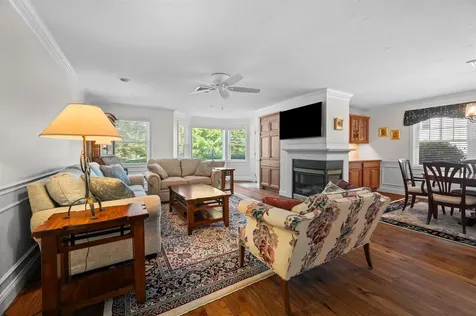4 Sterling Hill Lane Exeter NH 03833