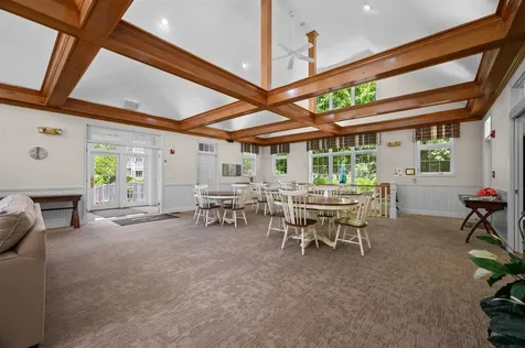 4 Sterling Hill Lane Exeter NH 03833