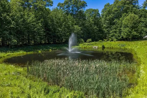 4 Sterling Hill Lane Exeter NH 03833
