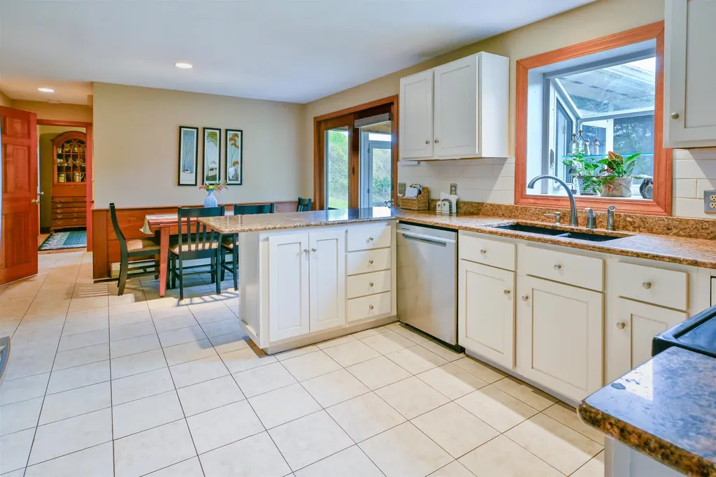50 Stinson Road Goffstown NH 03045