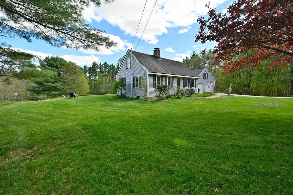 50 Stinson Road Goffstown NH 03045