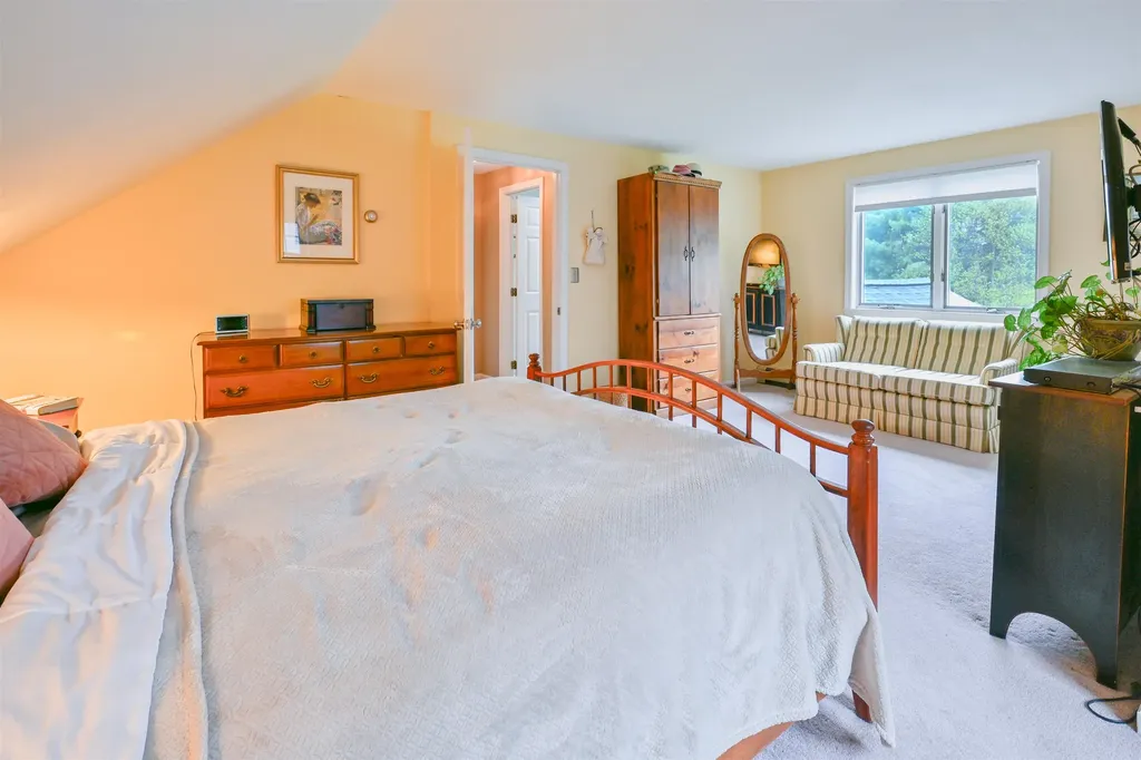 50 Stinson Road Goffstown NH 03045