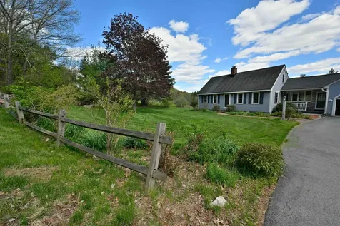 50 Stinson Road Goffstown NH 03045