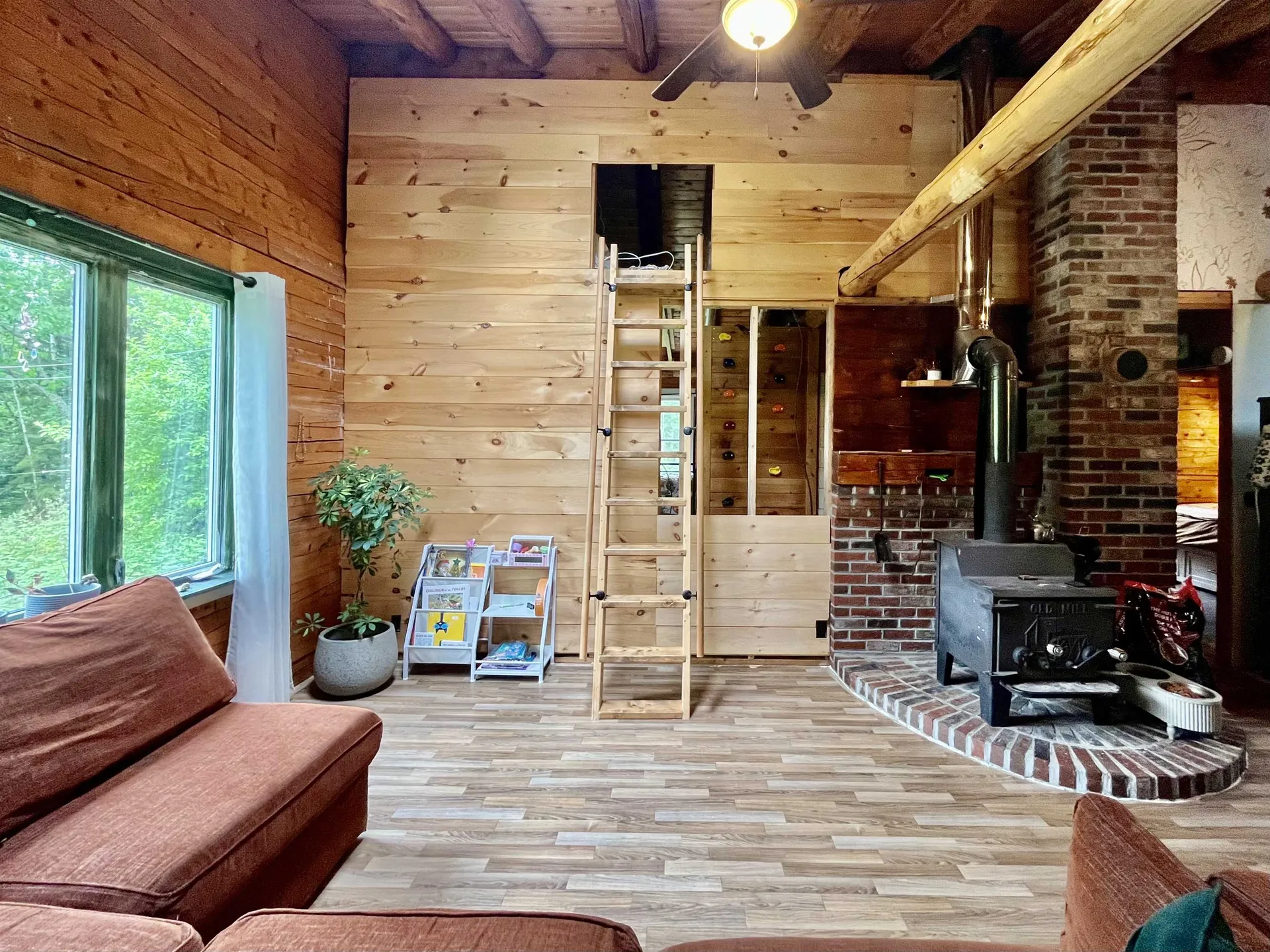 204 Chickwolnepy Road Milan NH 03588