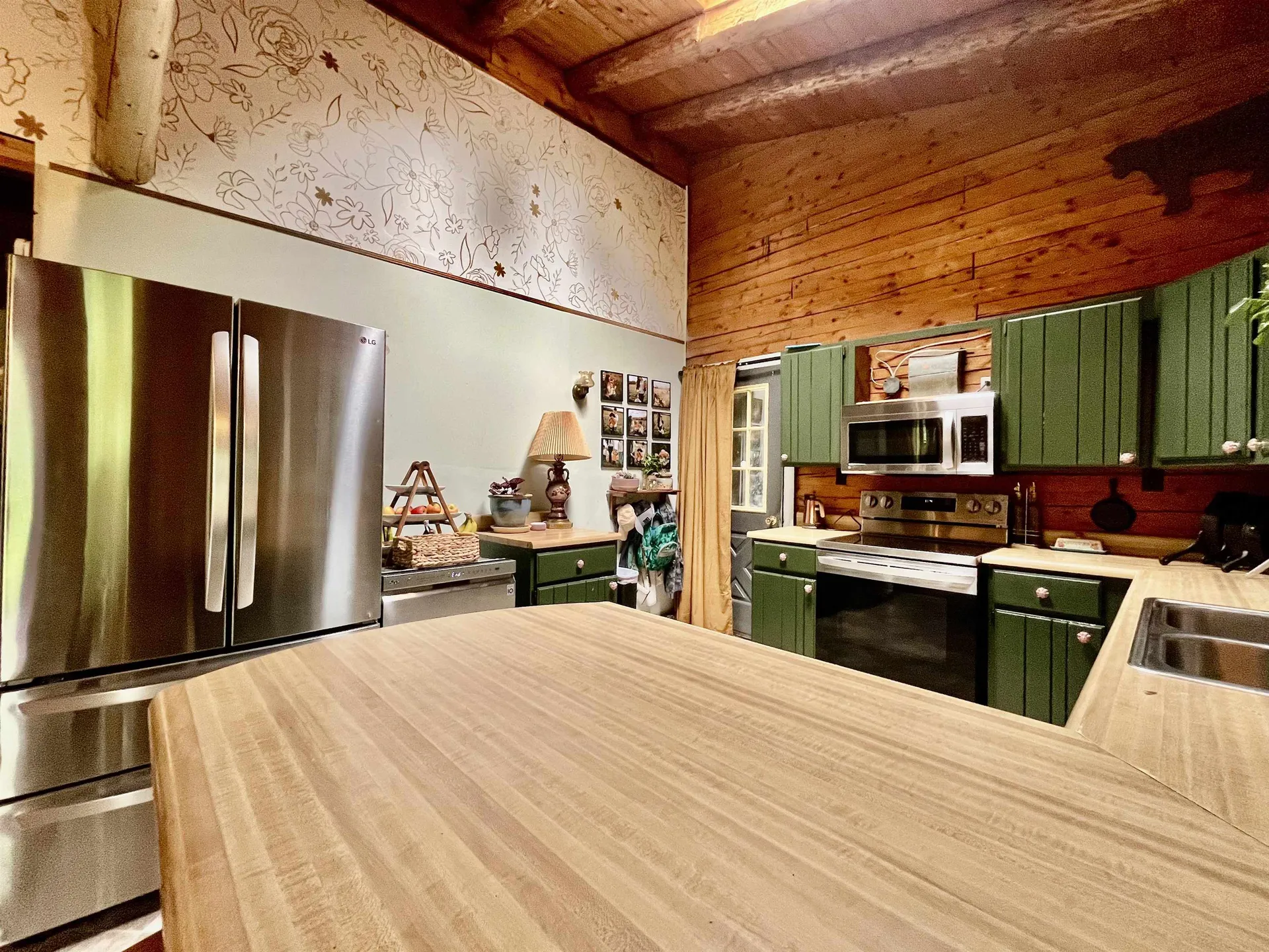 204 Chickwolnepy Road Milan NH 03588