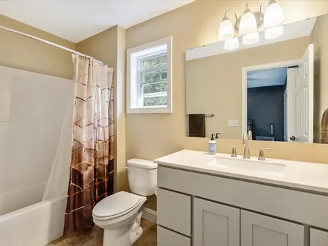 498 Fairfax Street St. Albans Town VT 05478