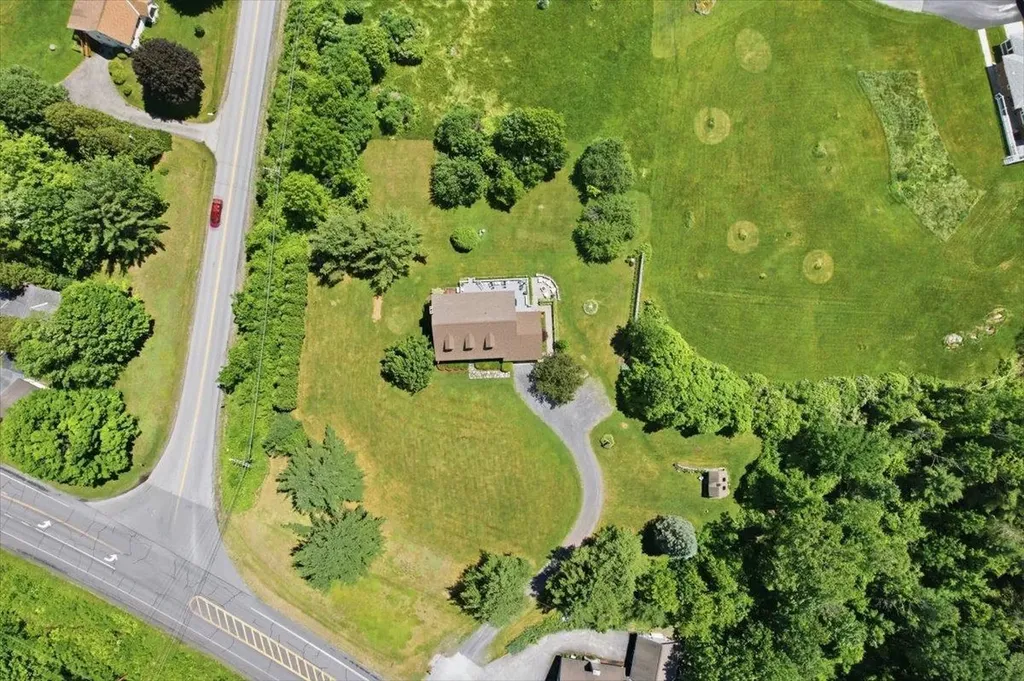 3287 Route 7 Route Pownal VT 05261
