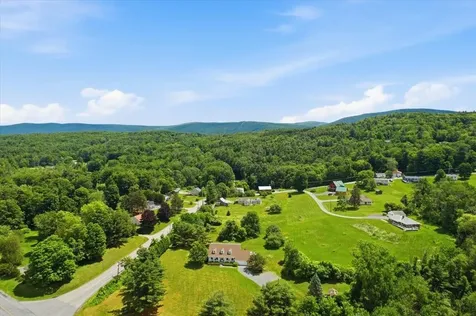 3287 Route 7 Route Pownal VT 05261