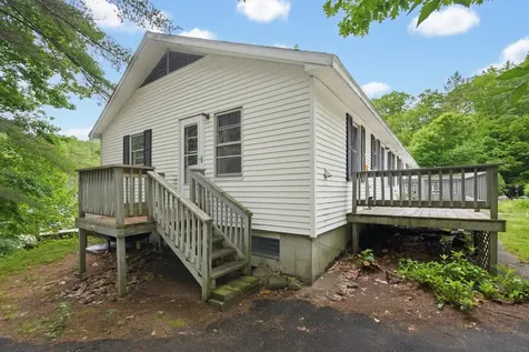 108 Cherry Valley Road Gilford NH 03249