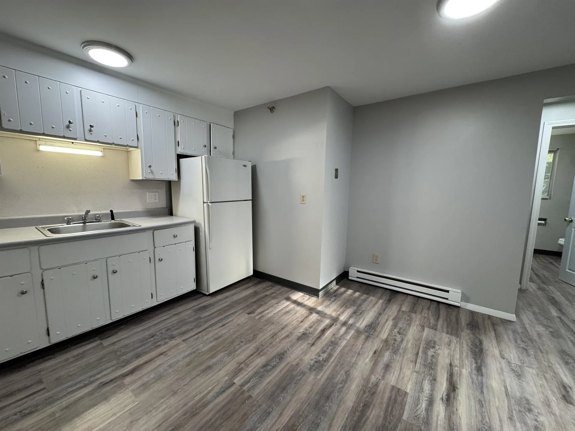 93 West Street Milford NH 03055