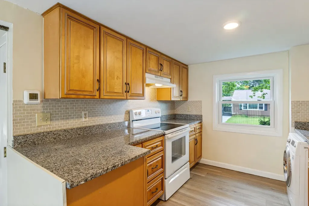 267 Pioneer Road Rye NH 03870