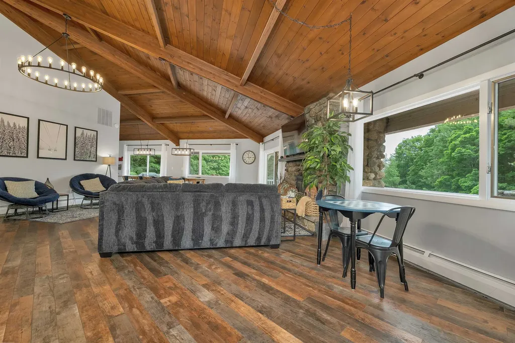 71 Winona Road Meredith NH 03253