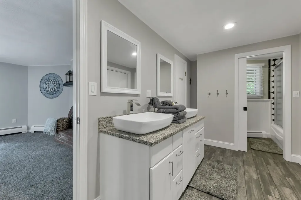 71 Winona Road Meredith NH 03253