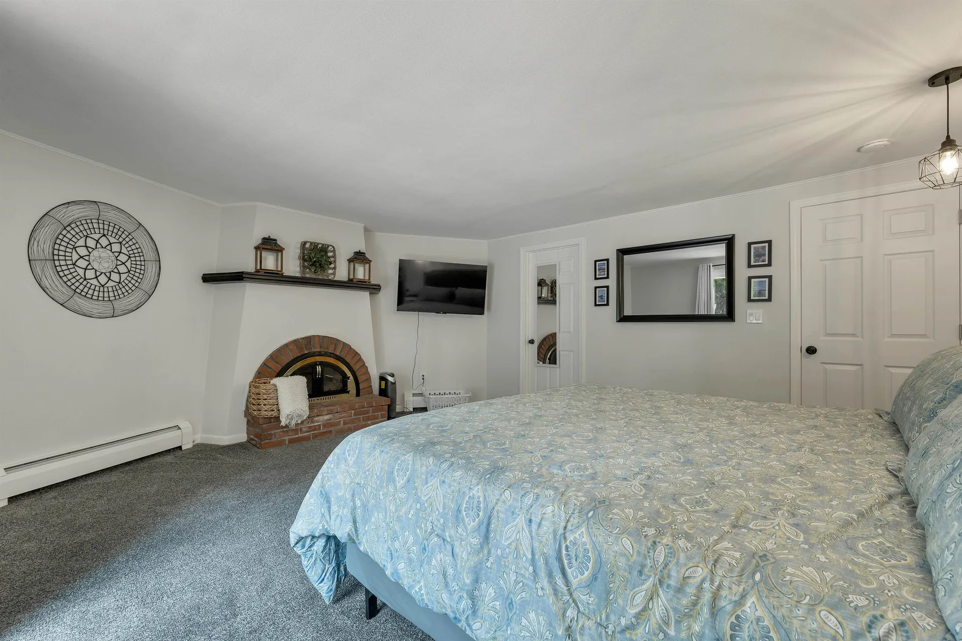 71 Winona Road Meredith NH 03253