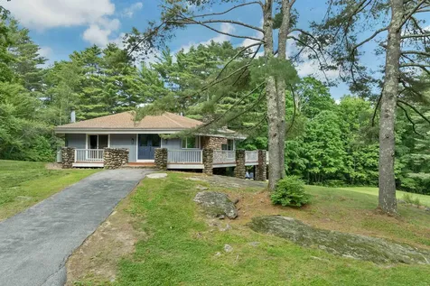 71 Winona Road Meredith NH 03253