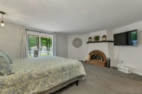 71 Winona Road Meredith NH 03253