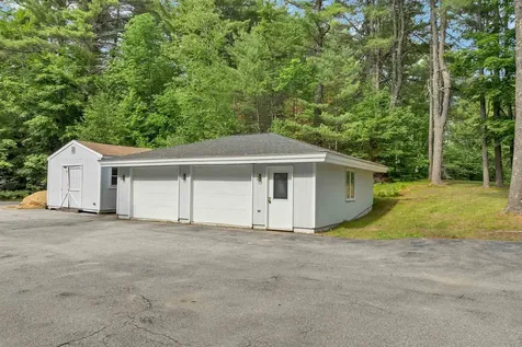 71 Winona Road Meredith NH 03253