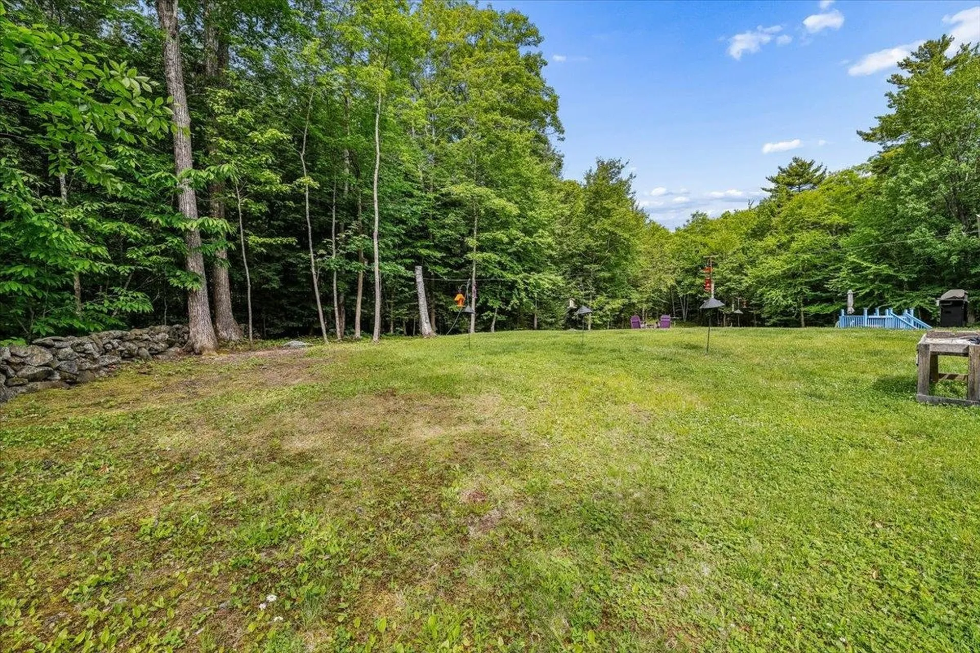 17 Almeda Lane Hooksett NH 03106