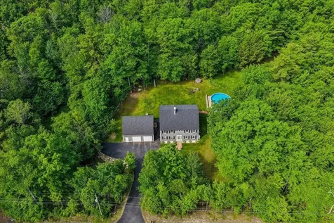17 Almeda Lane Hooksett NH 03106