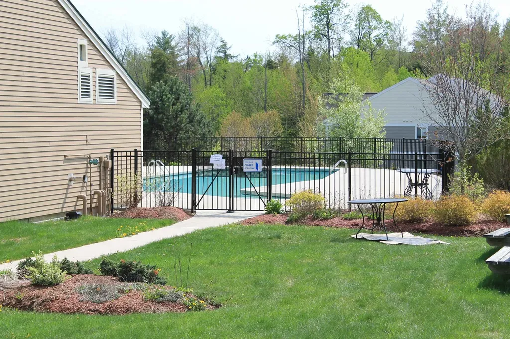 26 White Oak Drive Lincoln NH 03251