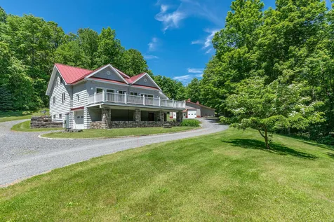99 Holly's Way Rupert VT 05776