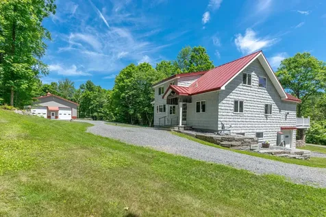 99 Holly's Way Rupert VT 05776