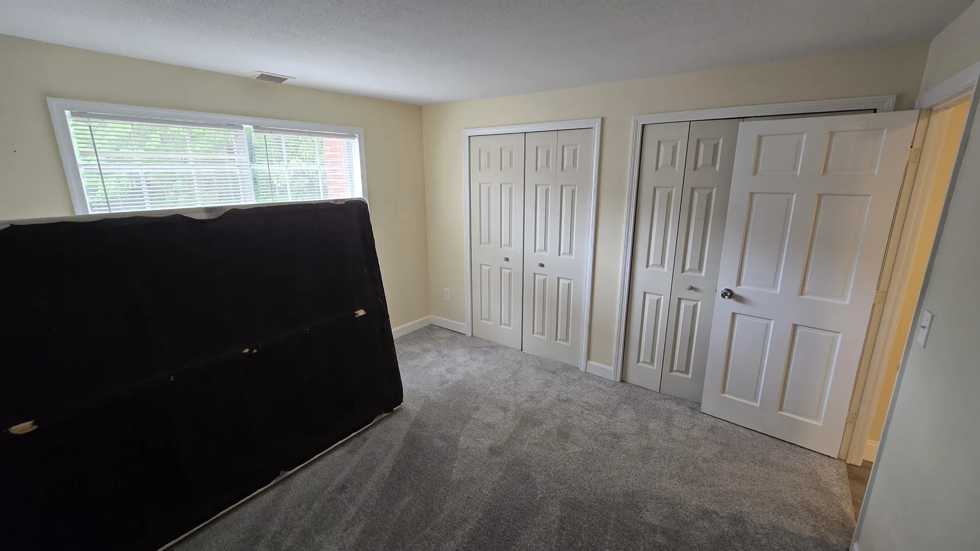 6 Louisburg Square Nashua NH 03060