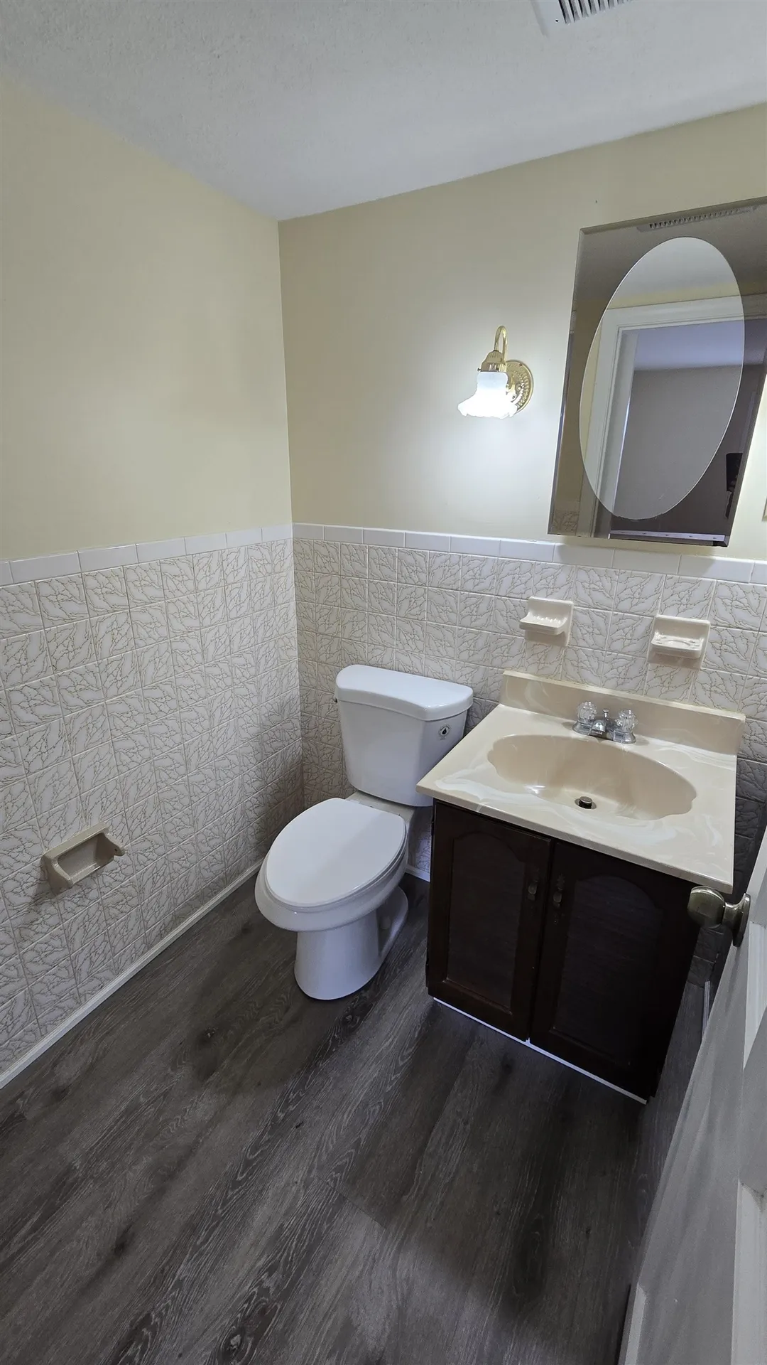 6 Louisburg Square Nashua NH 03060