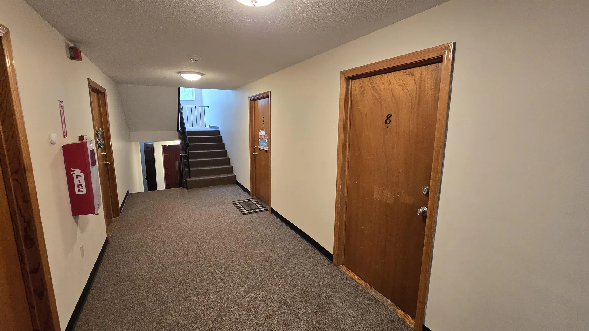 6 Louisburg Square Nashua NH 03060