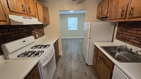 6 Louisburg Square Nashua NH 03060