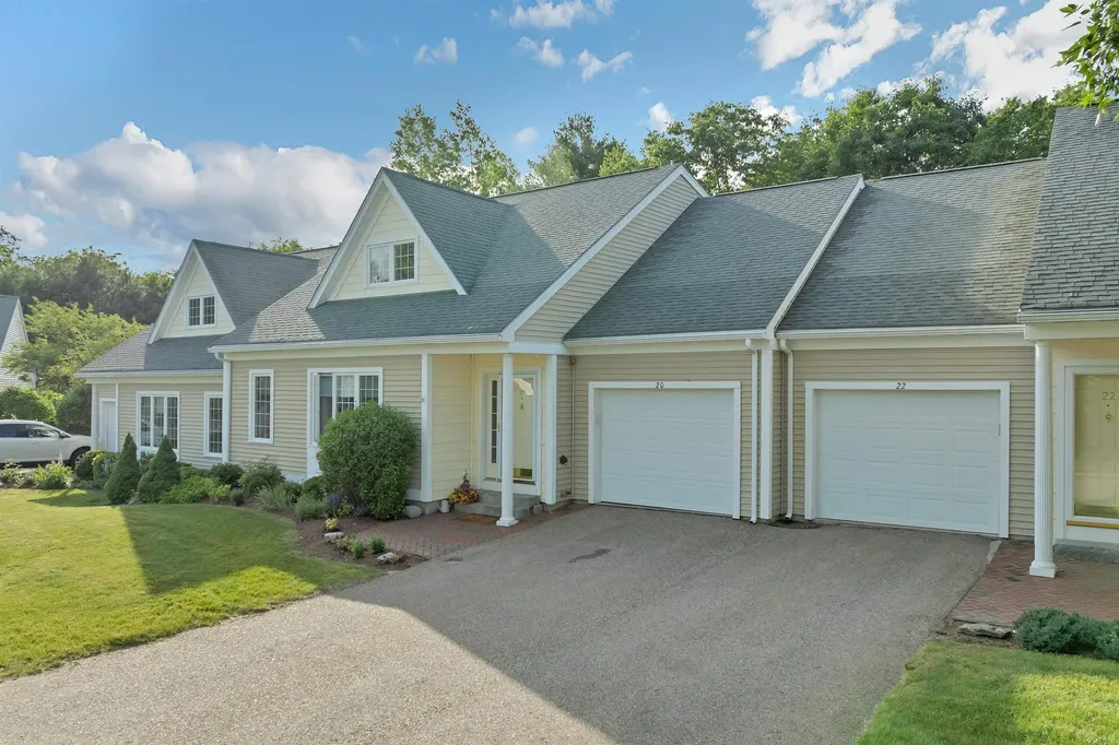20 Emily Circle Meredith NH 03253
