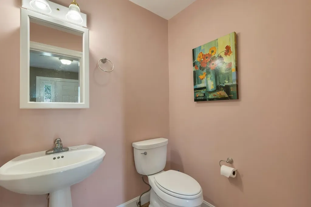 20 Emily Circle Meredith NH 03253