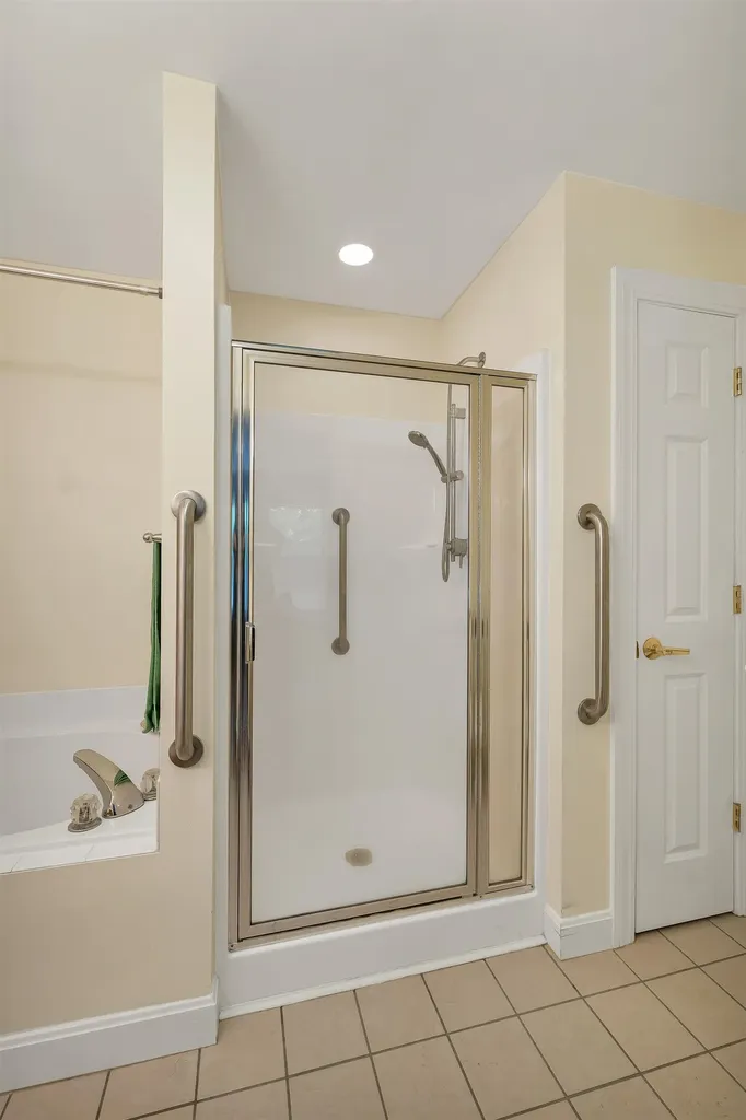 20 Emily Circle Meredith NH 03253