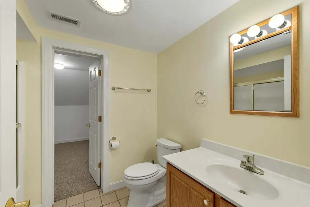 20 Emily Circle Meredith NH 03253