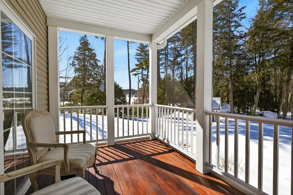 10 Clark Island Road Amherst NH 03031