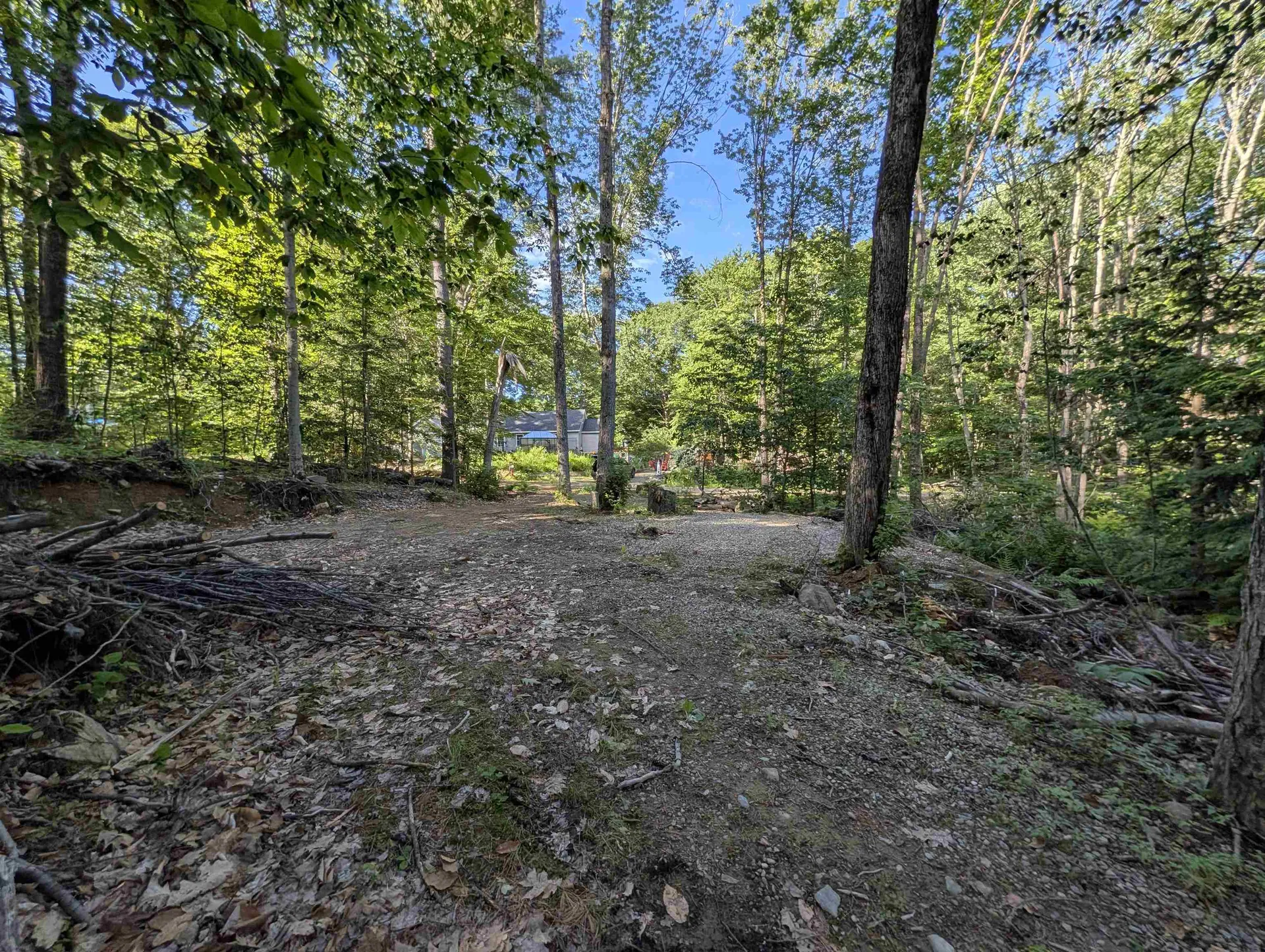 7-9 Robin Shore Drive Canterbury NH 03224