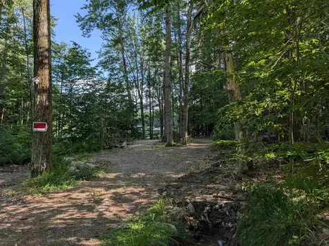 7-9 Robin Shore Drive Canterbury NH 03224