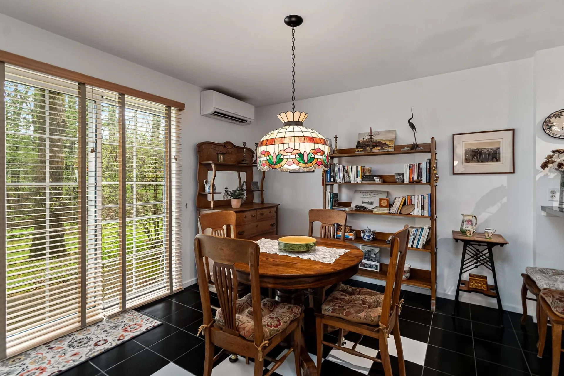 26 Lake Forest Drive Burlington VT 05401