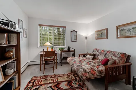 26 Lake Forest Drive Burlington VT 05401