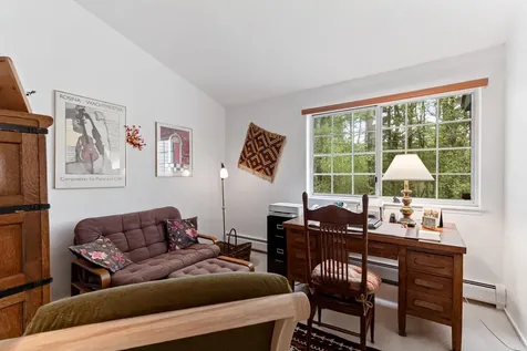 26 Lake Forest Drive Burlington VT 05401